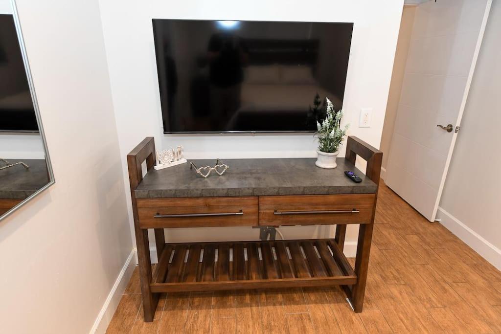 4Br Home, Hot Tub, Near Beach & Wilton Manors Φορτ Λόντερντεϊλ Εξωτερικό φωτογραφία